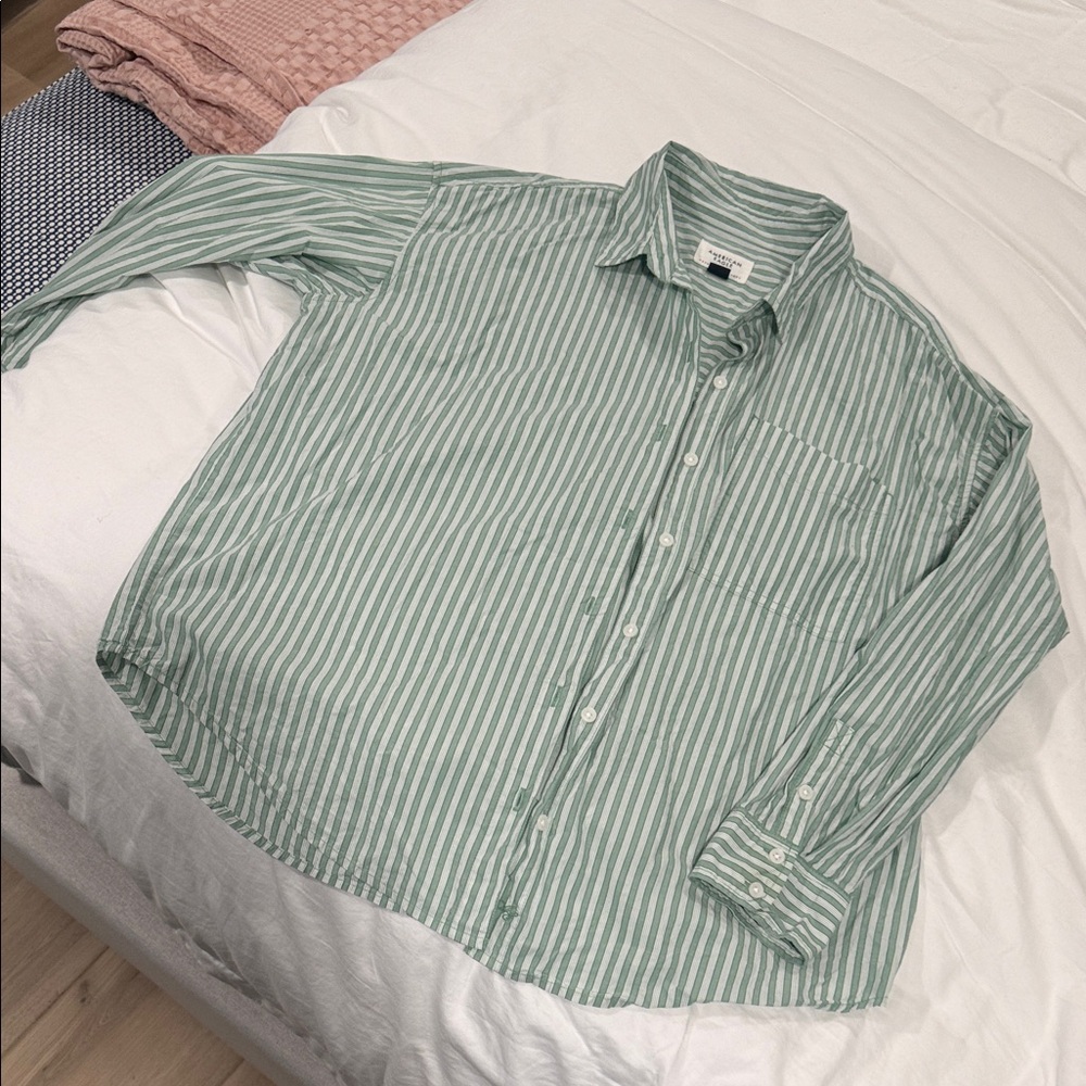 American Eagle Outfitters Green Striped Casual Shirt